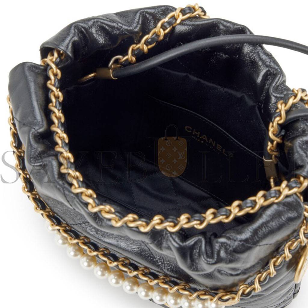 CHANEL MASTER SHINY CRUMPLED CALFSKIN QUILTED PEARL MINI CHANEL 22 BLACK AS3980 (20*19*6cm)